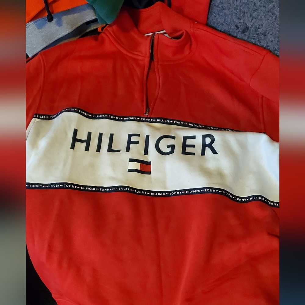 Tommy Hilfiger Red Pullover